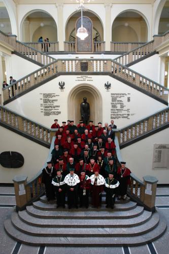 DHC AGH Jozef Niziol 1680.jpg
